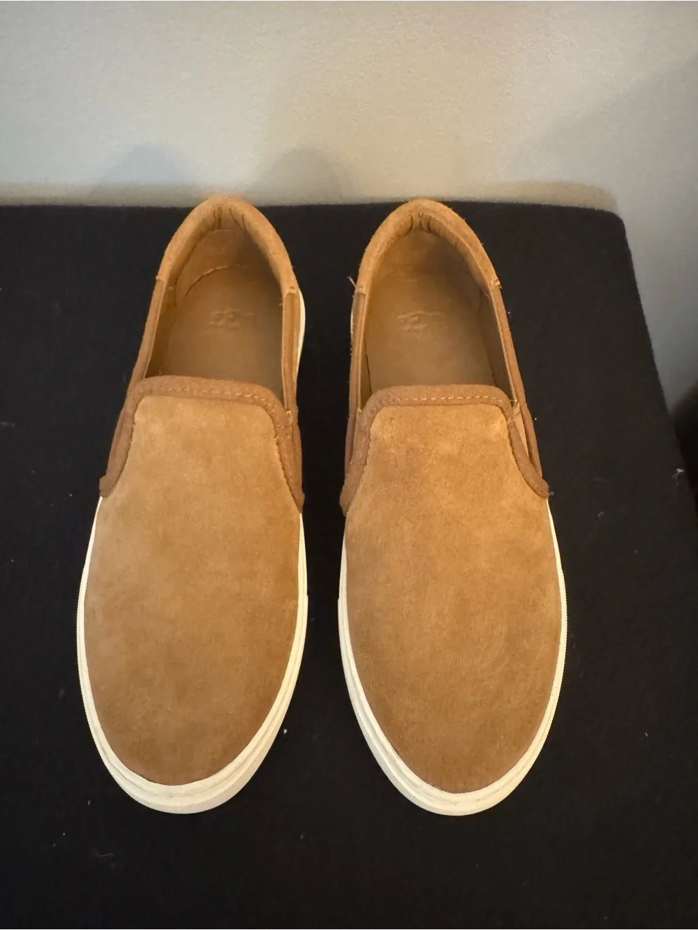 UGG Womens Jass Suede Slip-On Loafers in Light Brown Size 7.5
